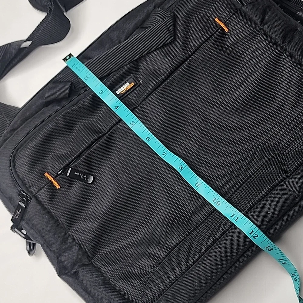 Amazon Basics 15 Inch Laptop Computer Shoulder Bag, Black